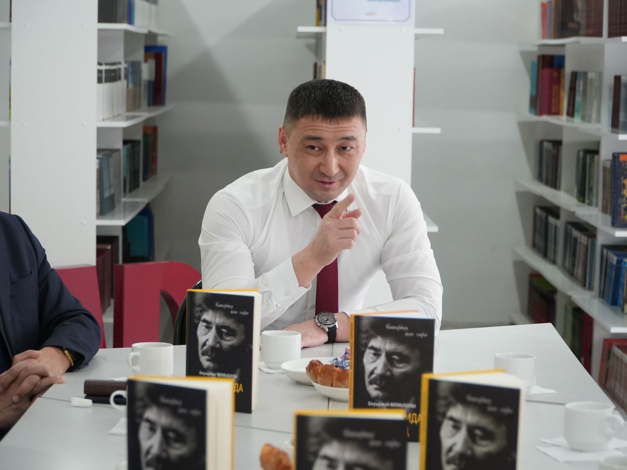 «Кітап талқы алаңы» жобасының кезекті кездесуі өтті