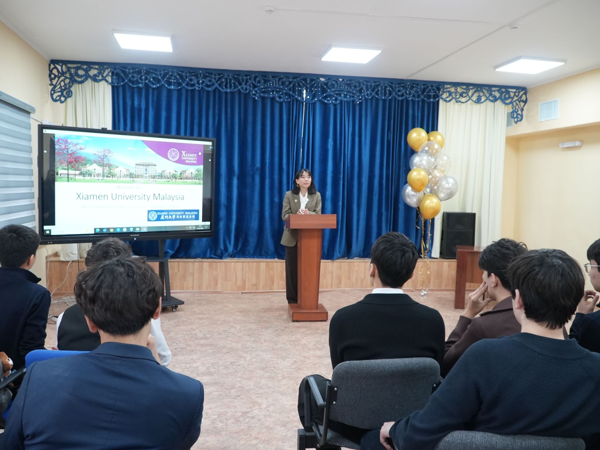 Xiamen University өкілі Муратова Елнурмен 11 сынып оқушыларына кәсіптік бағдар беру мақсатында кездесу өткізілді