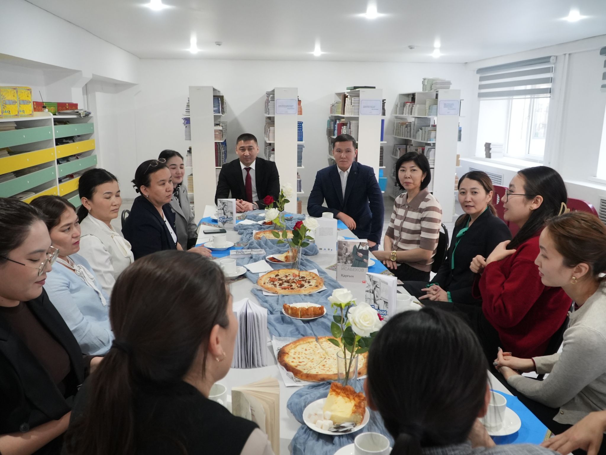 “Кітап талқы алаңы” жобасының екінші отырысы өтті